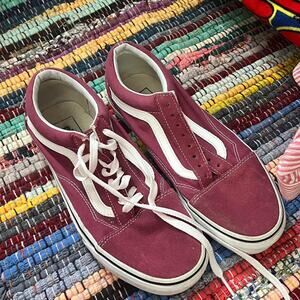 Burgundy and white vans trainers